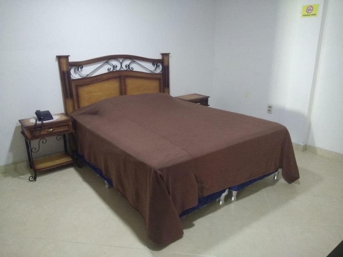 Hotel Boggiani Асунсион Екстериор снимка